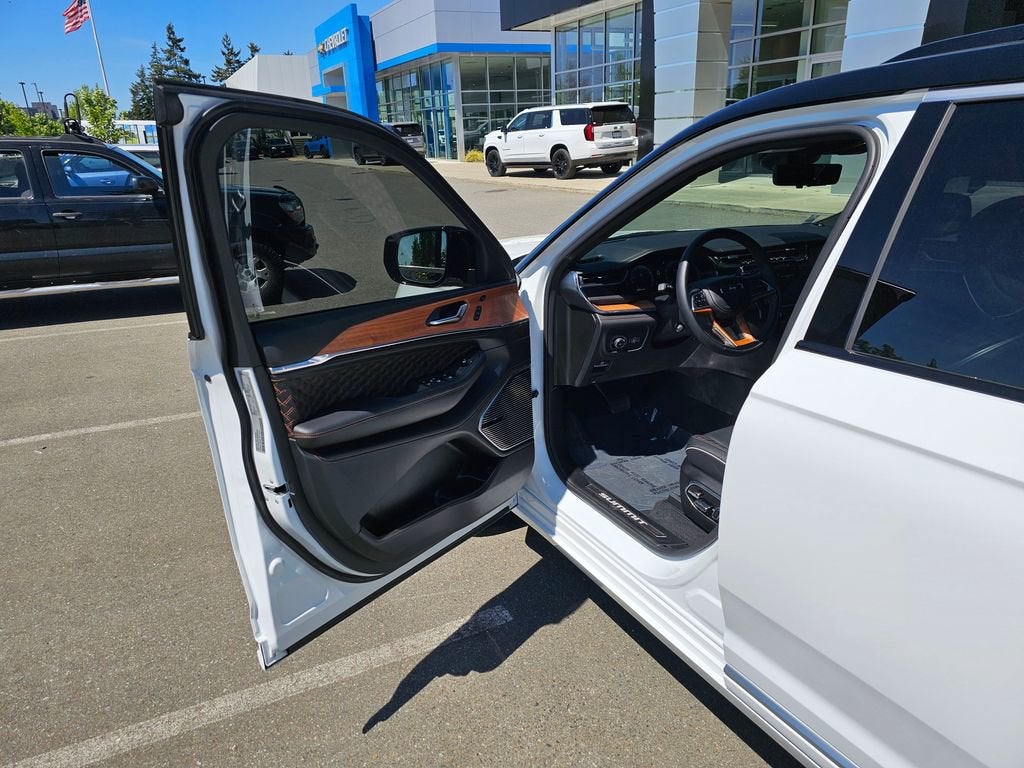2025 Jeep Grand Cherokee L Summit Reserve