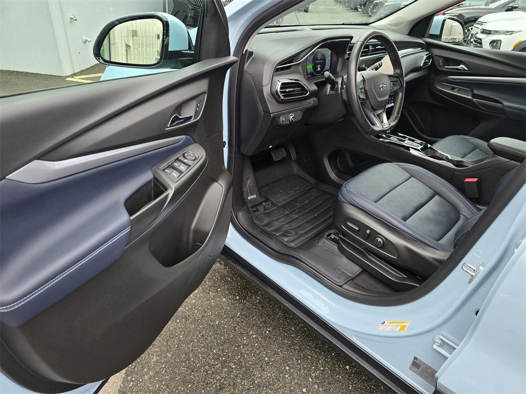 2023 Chevrolet Bolt EUV LT