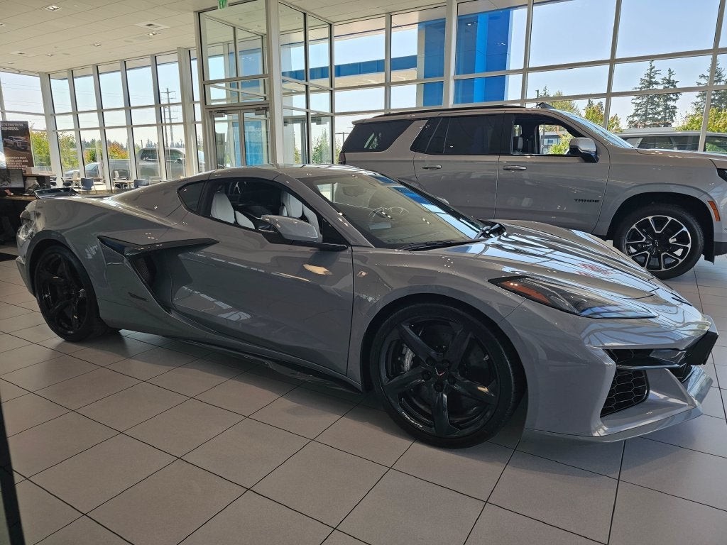 2025 Chevrolet Corvette E-Ray 3LZ