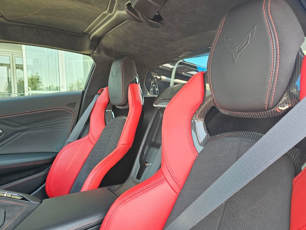 2025 Chevrolet Corvette E-Ray 3LZ