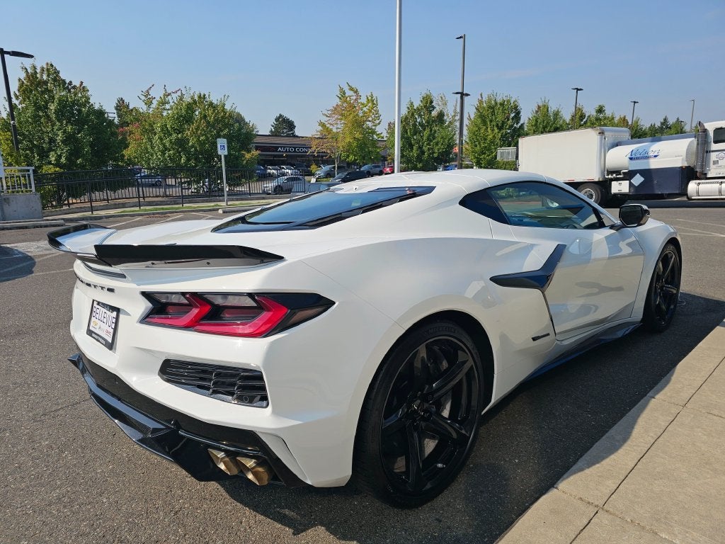 2025 Chevrolet Corvette E-Ray 3LZ