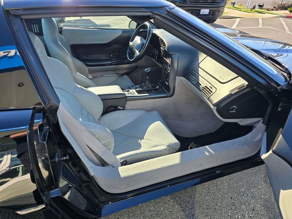 1994 Chevrolet Corvette 2dr Coupe Hatchback