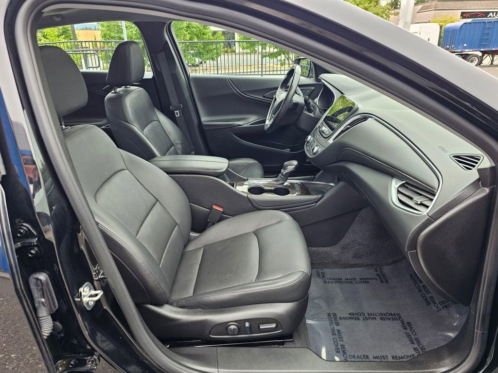 2022 Chevrolet Malibu Premier