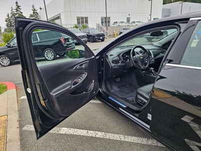 2022 Chevrolet Malibu Premier