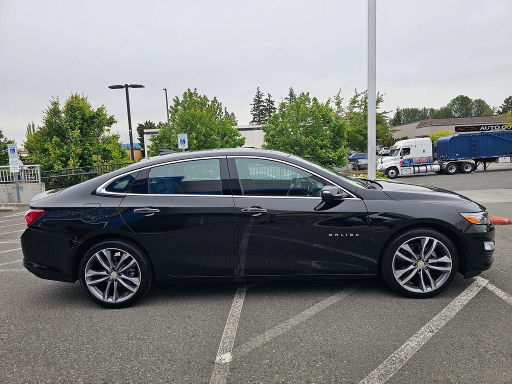 2022 Chevrolet Malibu Premier