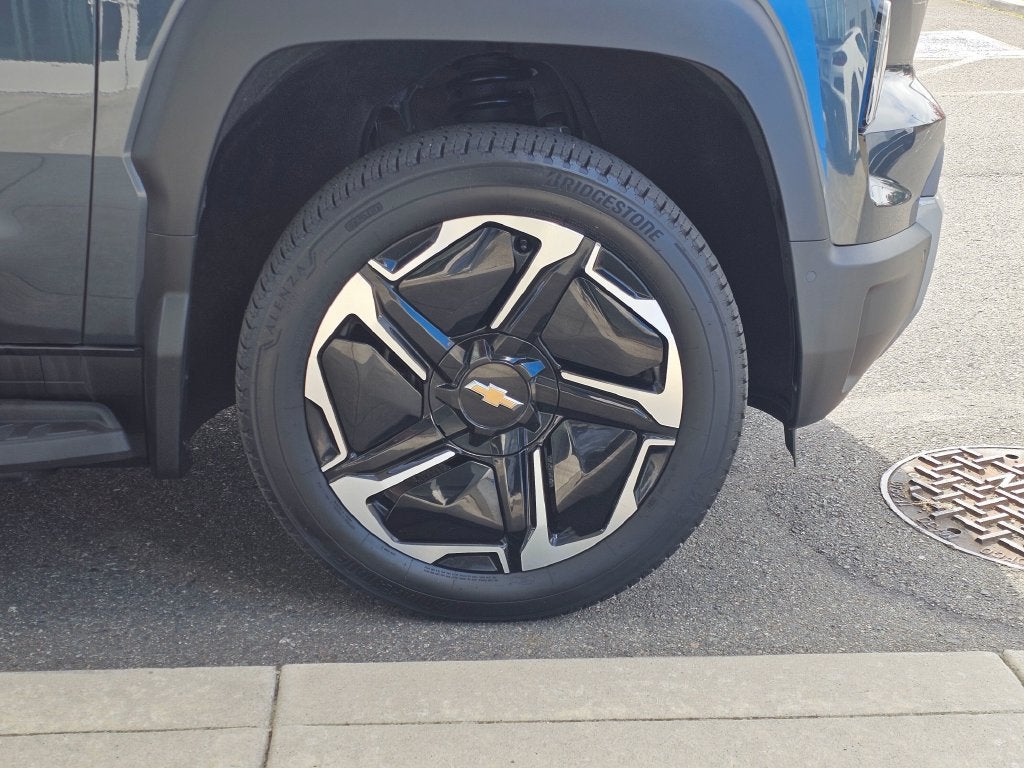 2026 Chevrolet Silverado EV LT - Max Range