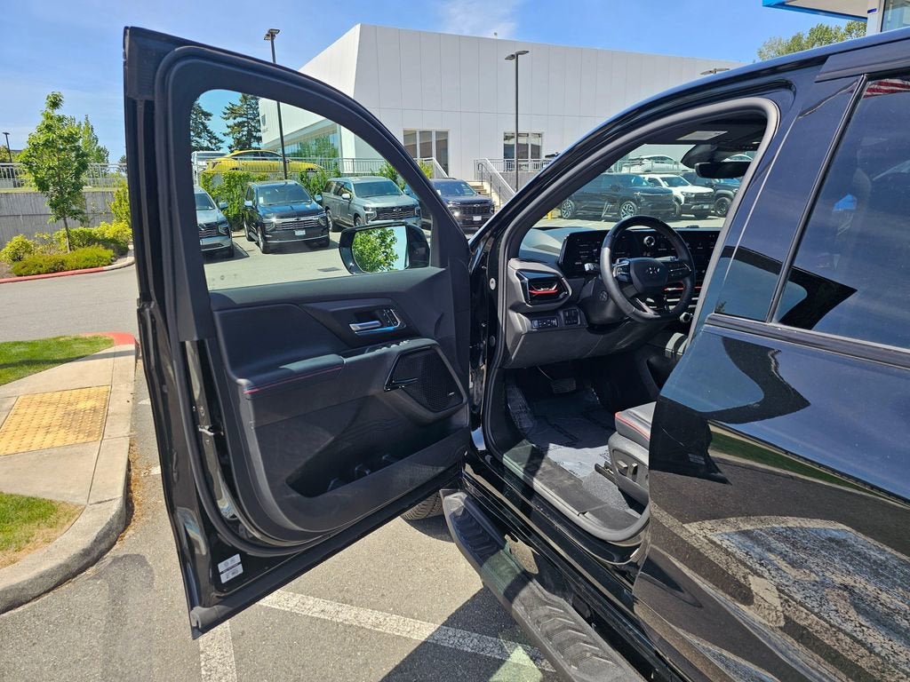 2025 Chevrolet Silverado EV RST - Max Range