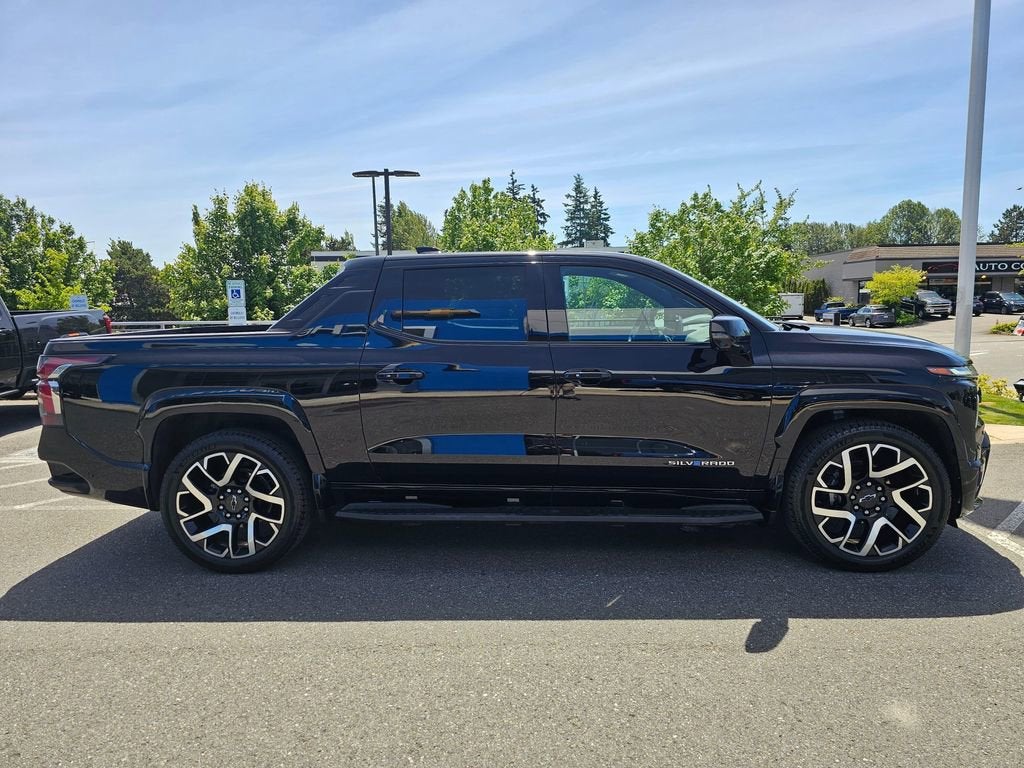 2025 Chevrolet Silverado EV RST - Max Range