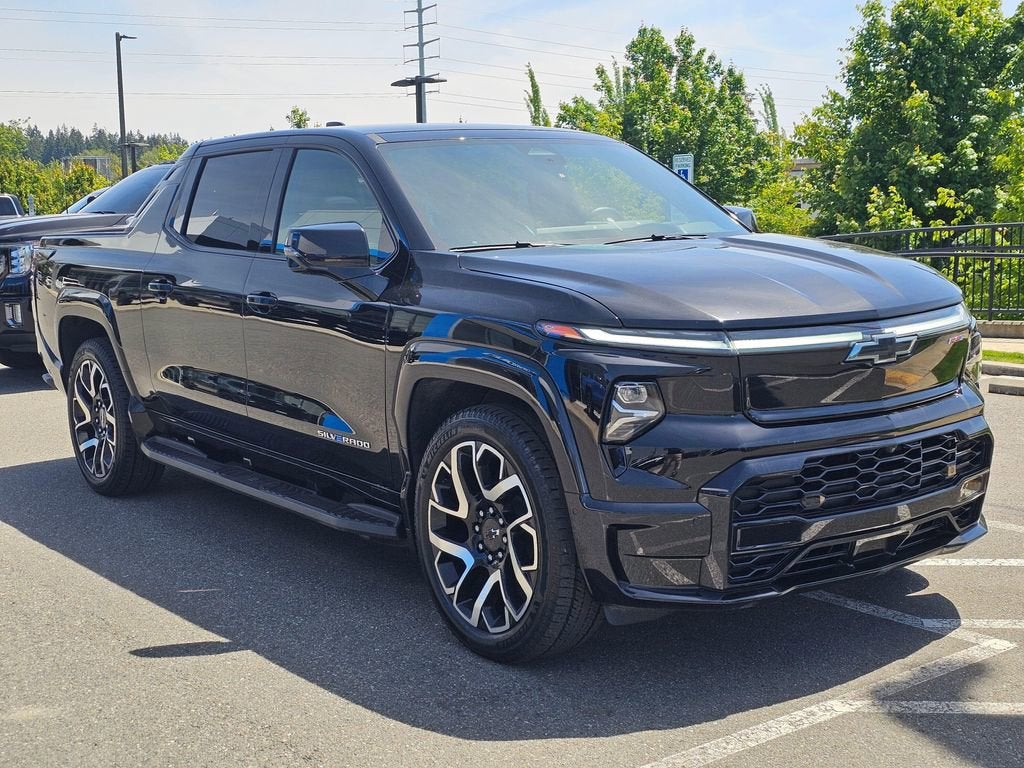 2025 Chevrolet Silverado EV RST - Max Range
