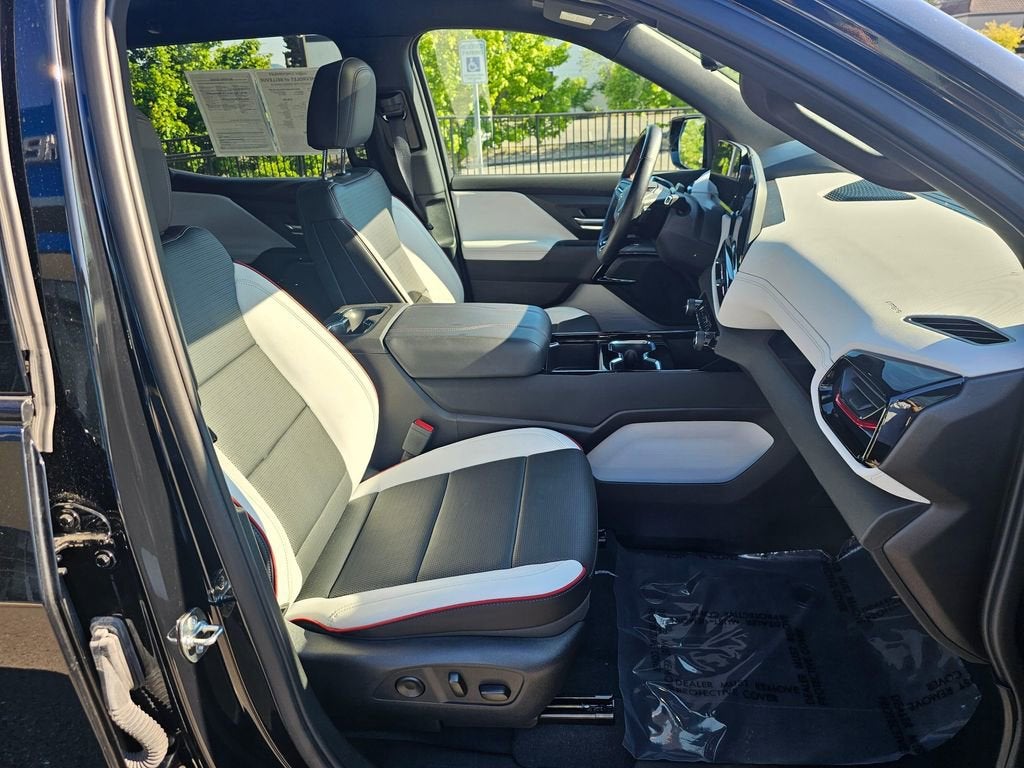 2025 Chevrolet Silverado EV RST - Max Range
