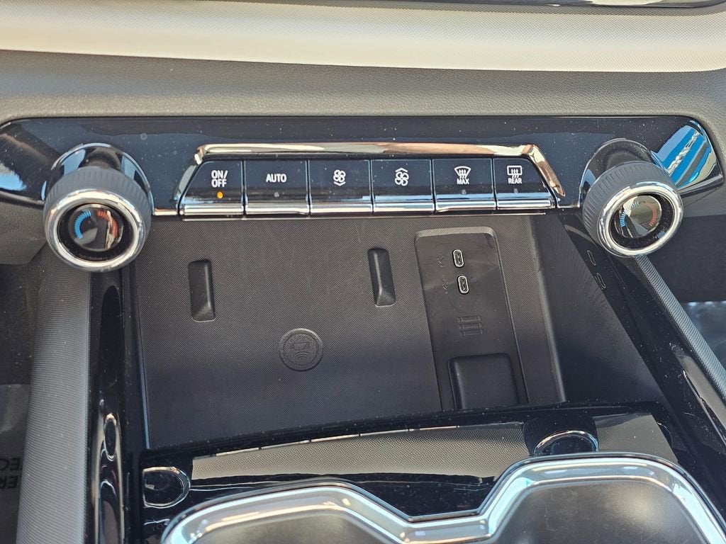 2025 Chevrolet Silverado EV RST - Max Range