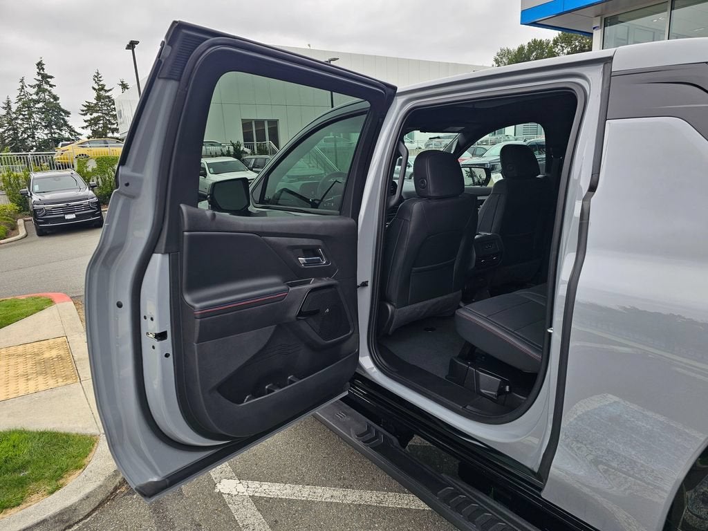2025 Chevrolet Silverado EV RST - Max Range