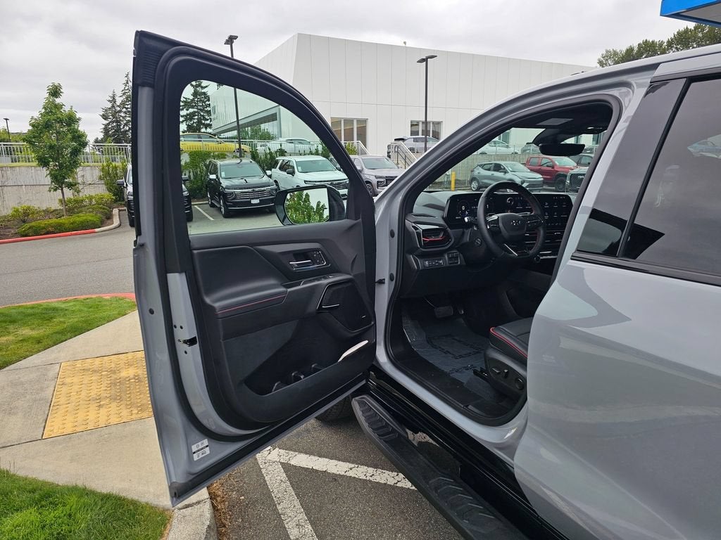 2025 Chevrolet Silverado EV RST - Max Range