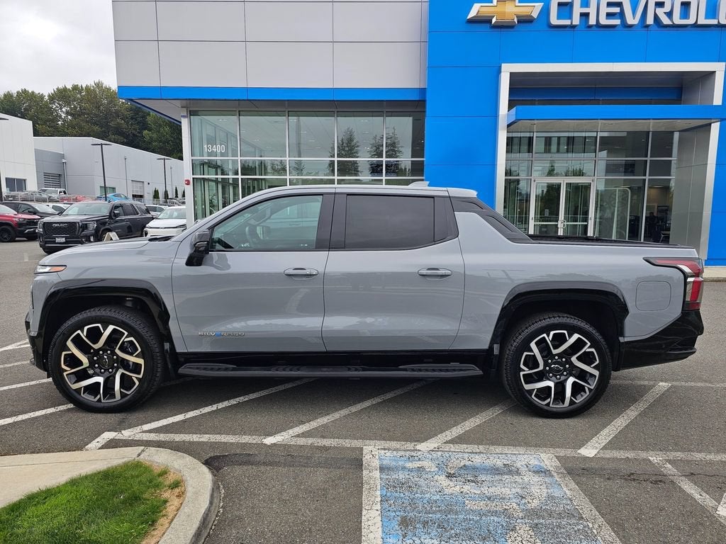 2025 Chevrolet Silverado EV RST - Max Range
