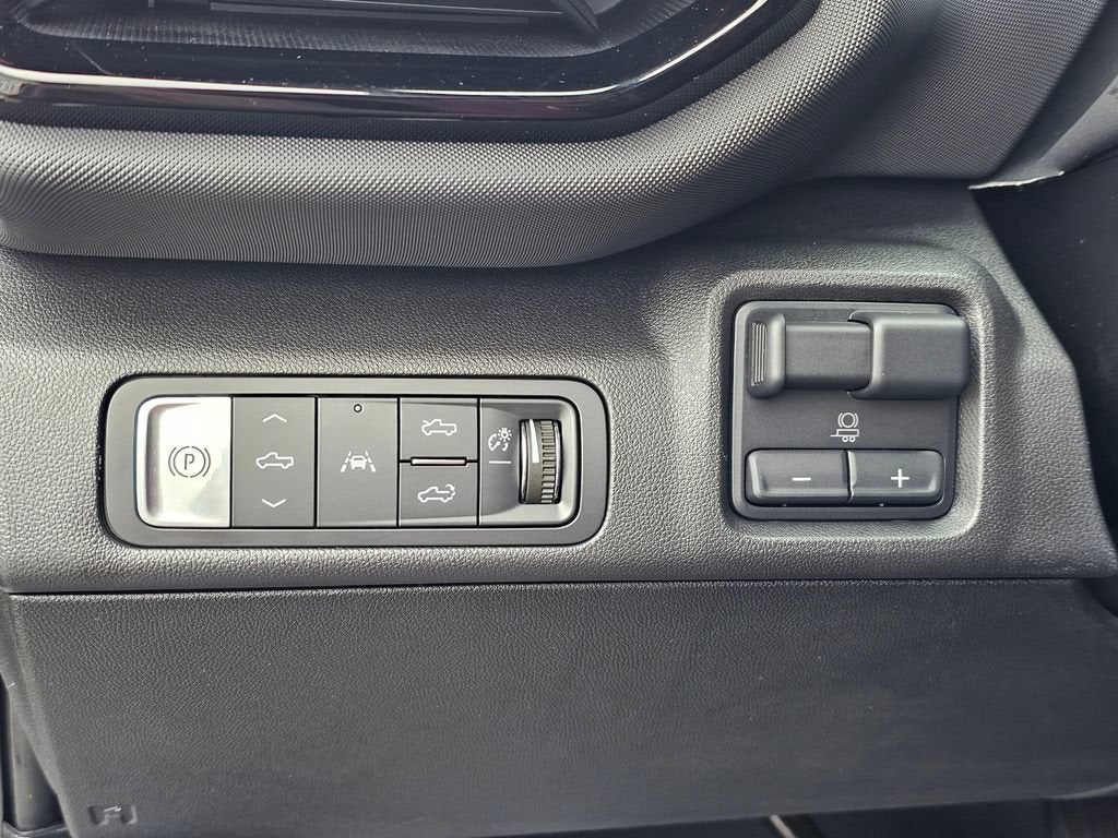2025 Chevrolet Silverado EV RST - Max Range