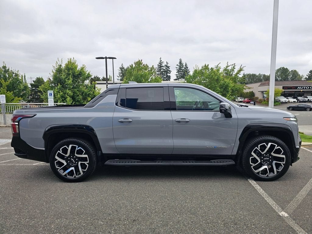 2025 Chevrolet Silverado EV RST - Max Range