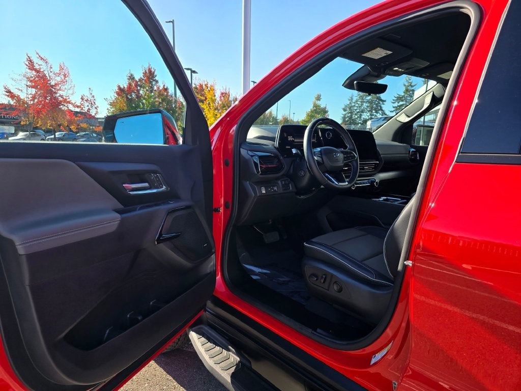 2026 Chevrolet Silverado EV Trail Boss - Max Range