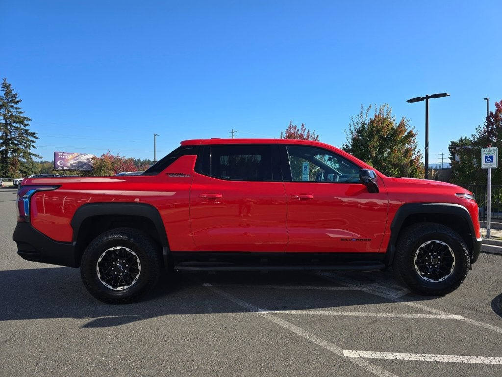 2026 Chevrolet Silverado EV Trail Boss - Max Range
