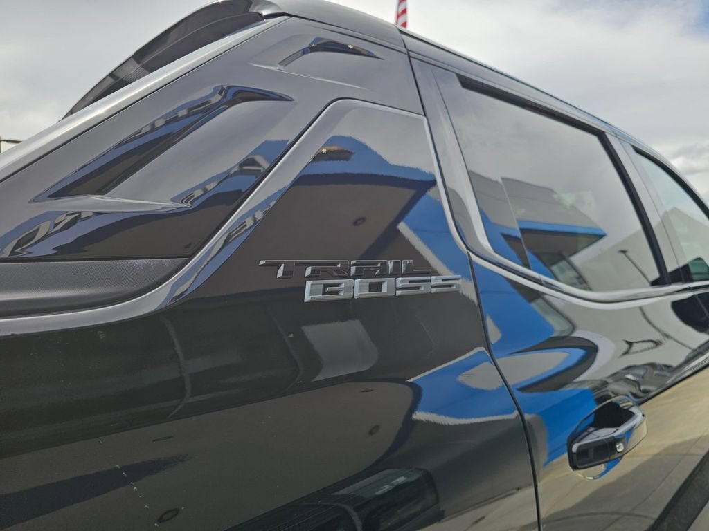2026 Chevrolet Silverado EV Trail Boss - Max Range