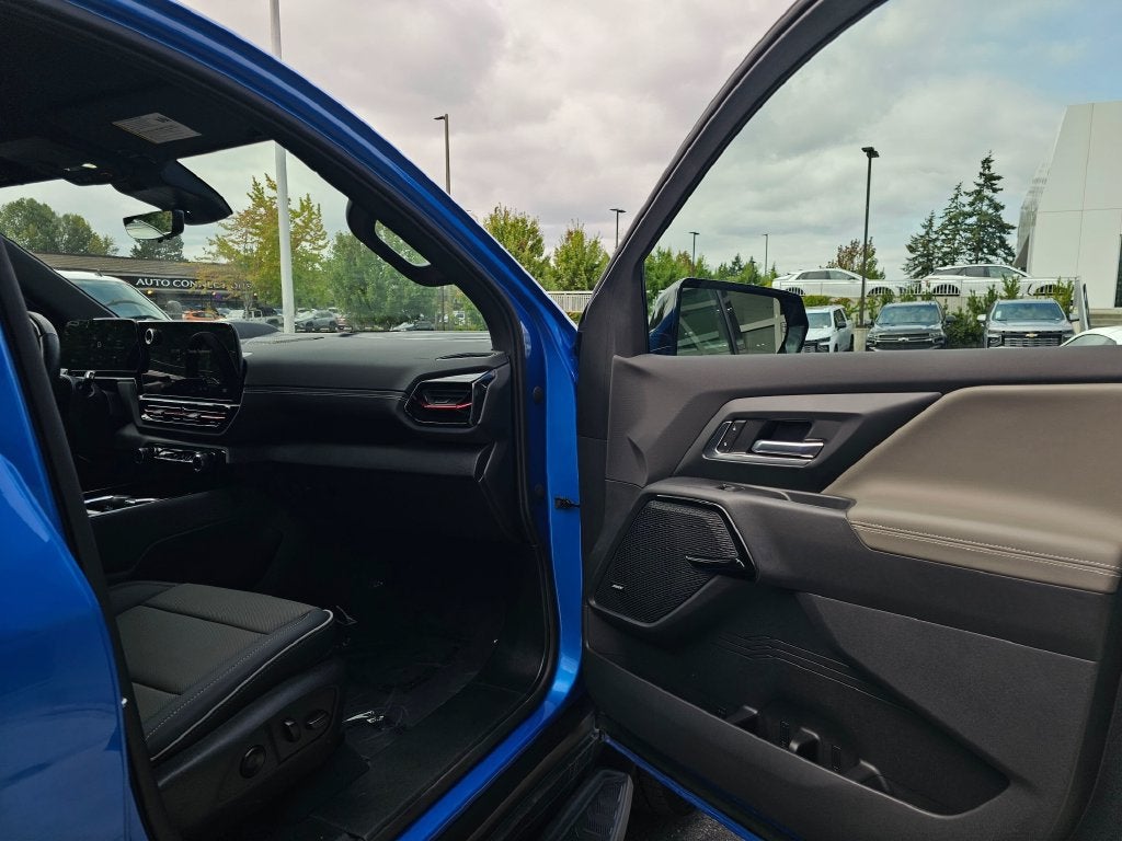 2026 Chevrolet Silverado EV Trail Boss - Max Range