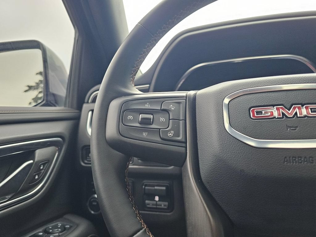 2024 GMC Yukon XL AT4