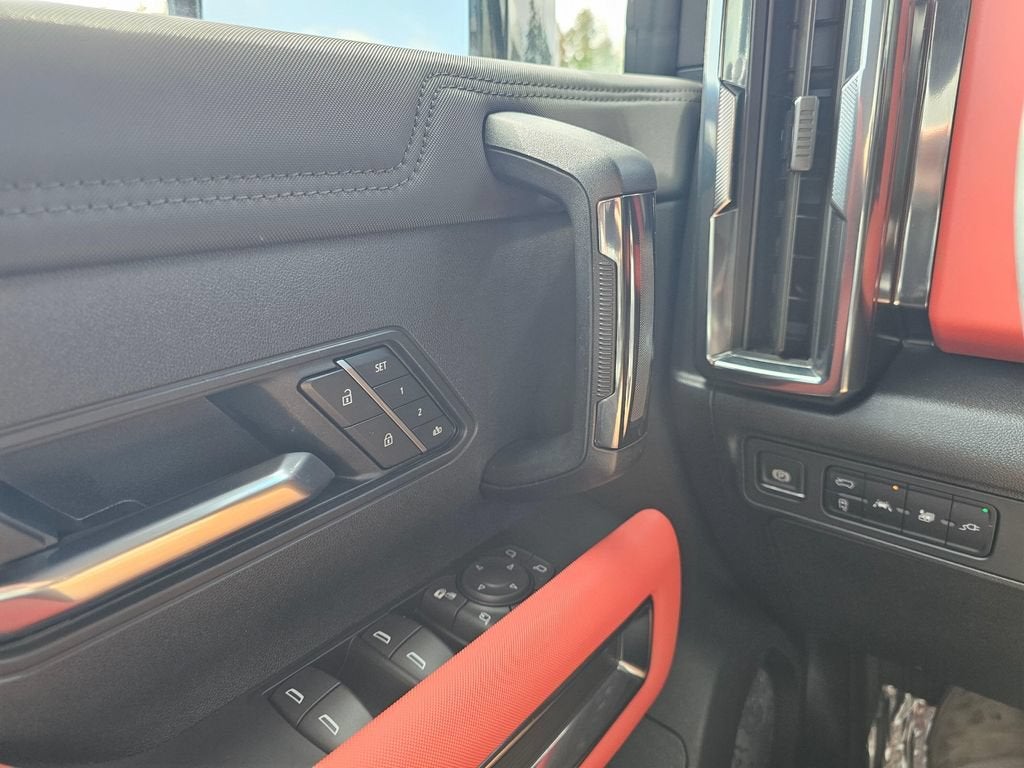 2026 GMC HUMMER EV SUV 3X