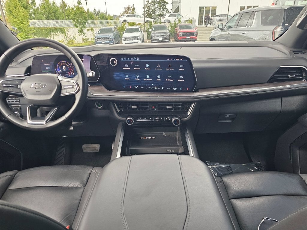 2025 Chevrolet Suburban Z71