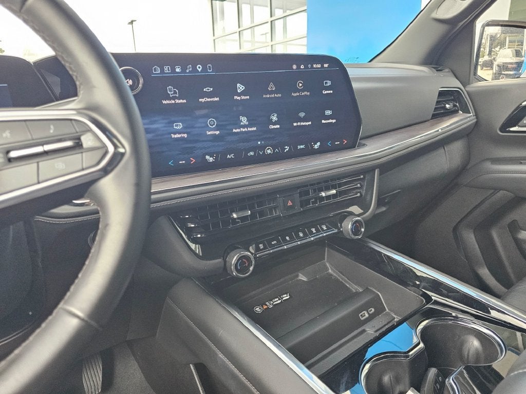 2025 Chevrolet Suburban Z71