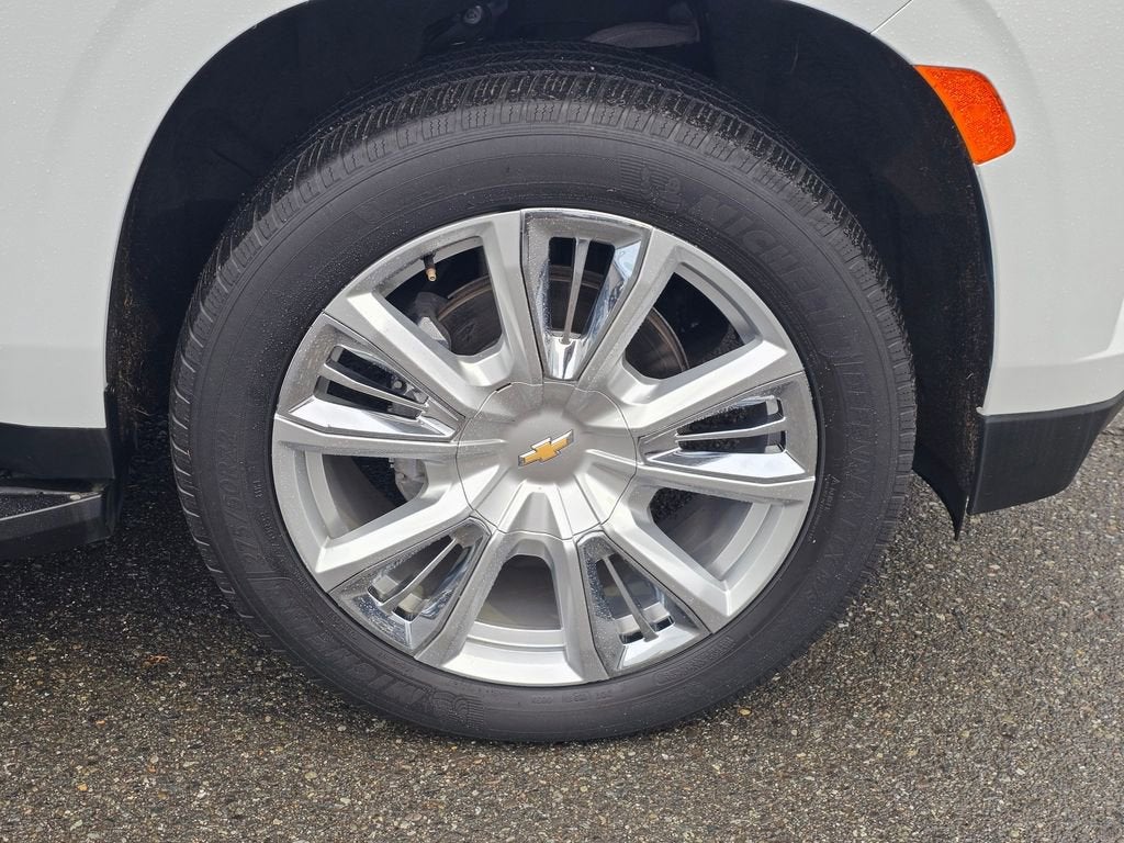 2022 Chevrolet Suburban High Country