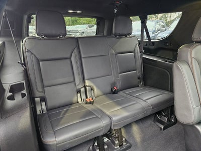 2022 Chevrolet Suburban High Country