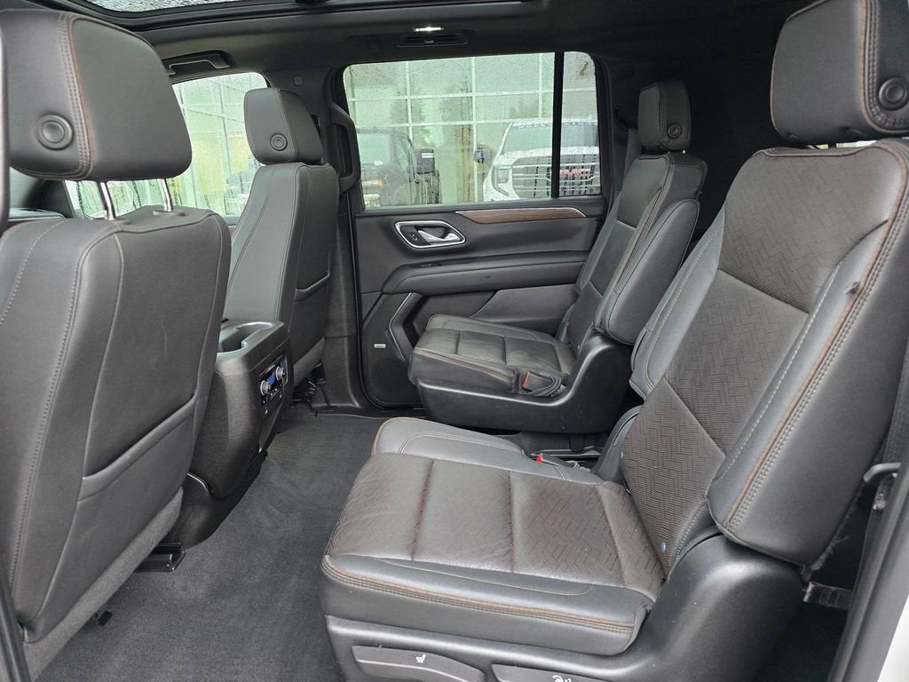 2022 Chevrolet Suburban High Country