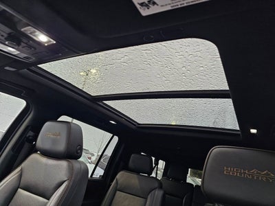 2022 Chevrolet Suburban High Country