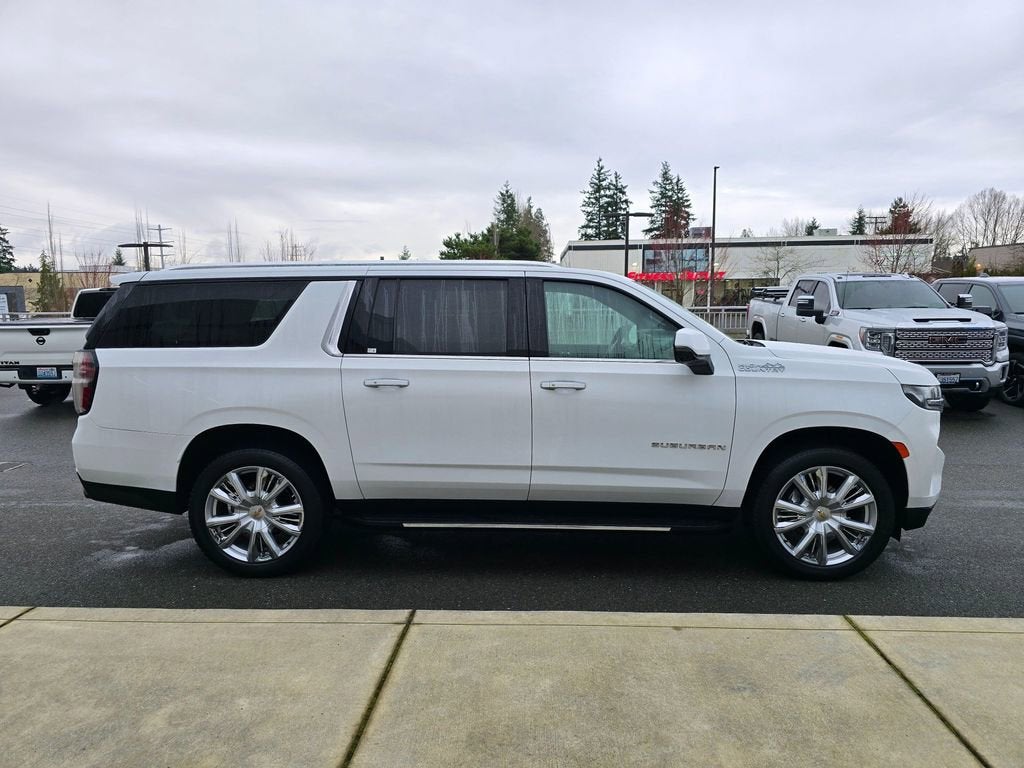 2022 Chevrolet Suburban High Country