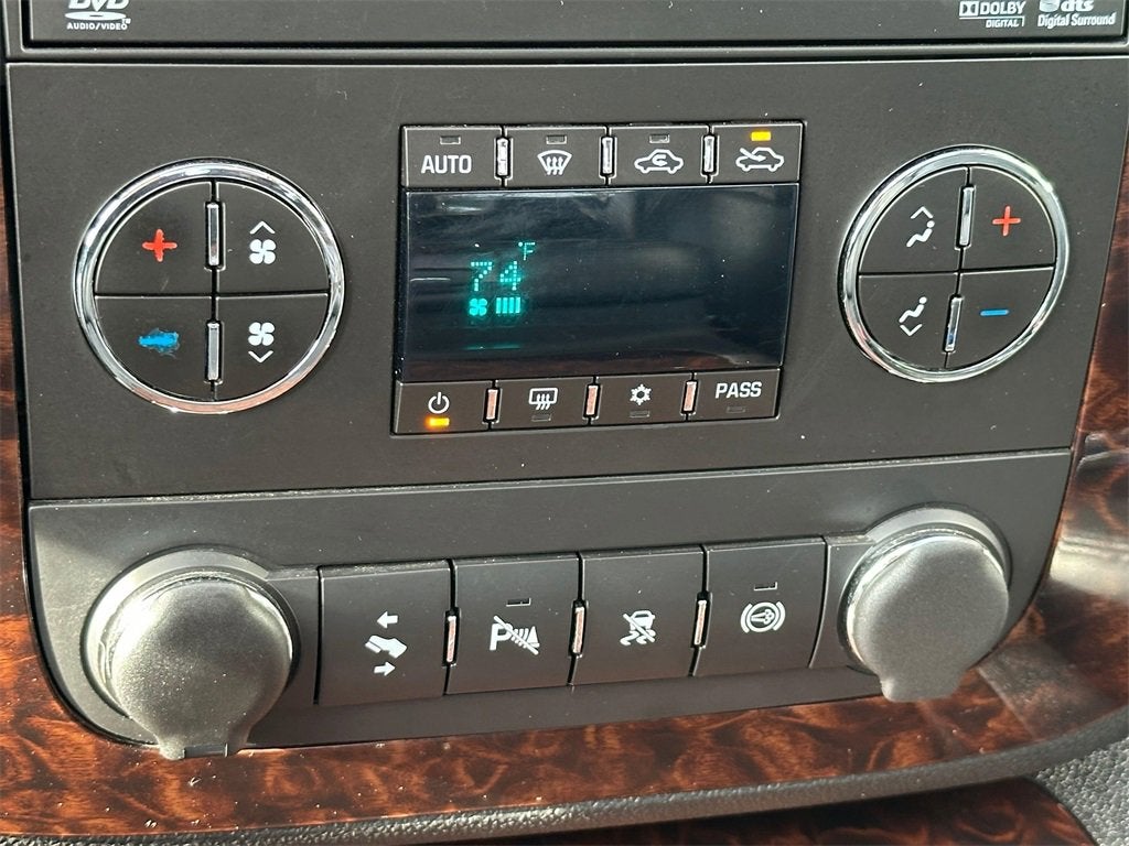 2011 GMC Sierra 3500 HD SRW Denali