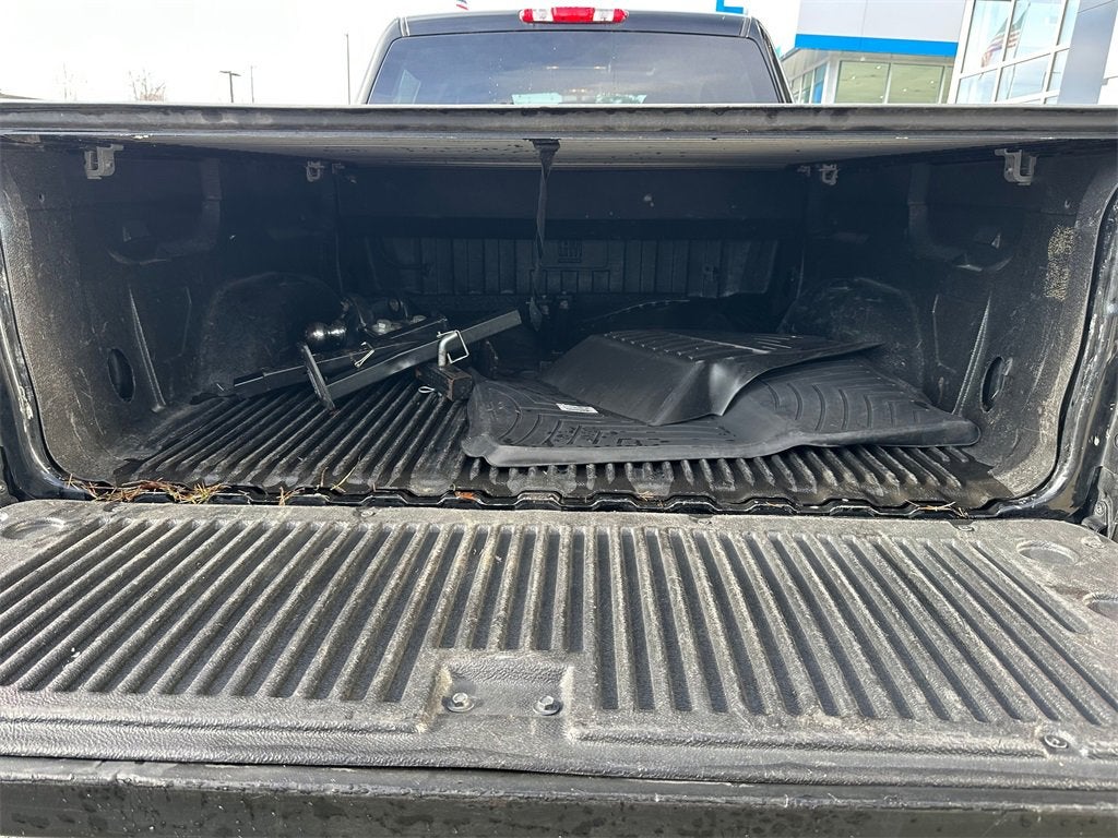 2011 GMC Sierra 3500 HD SRW Denali