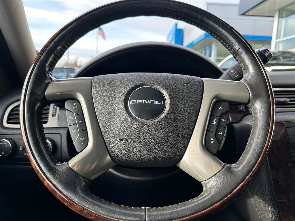 2011 GMC Sierra 3500 HD SRW Denali