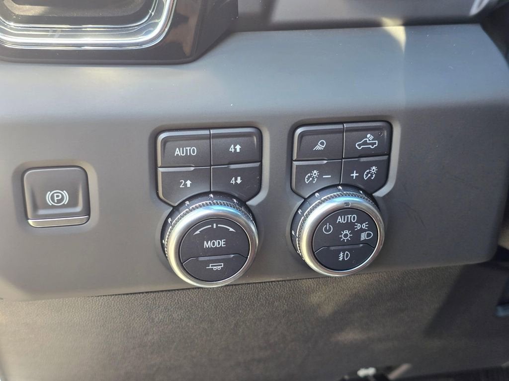 2024 GMC Sierra 3500 HD Denali Ultimate