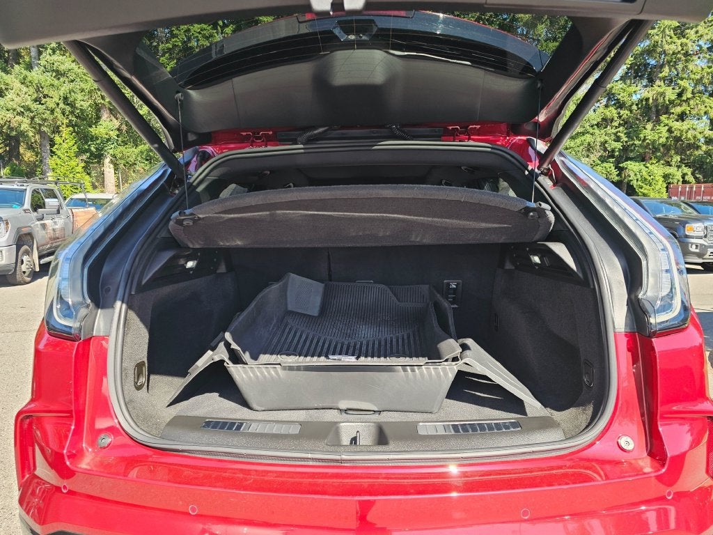 2024 Cadillac XT4 Sport