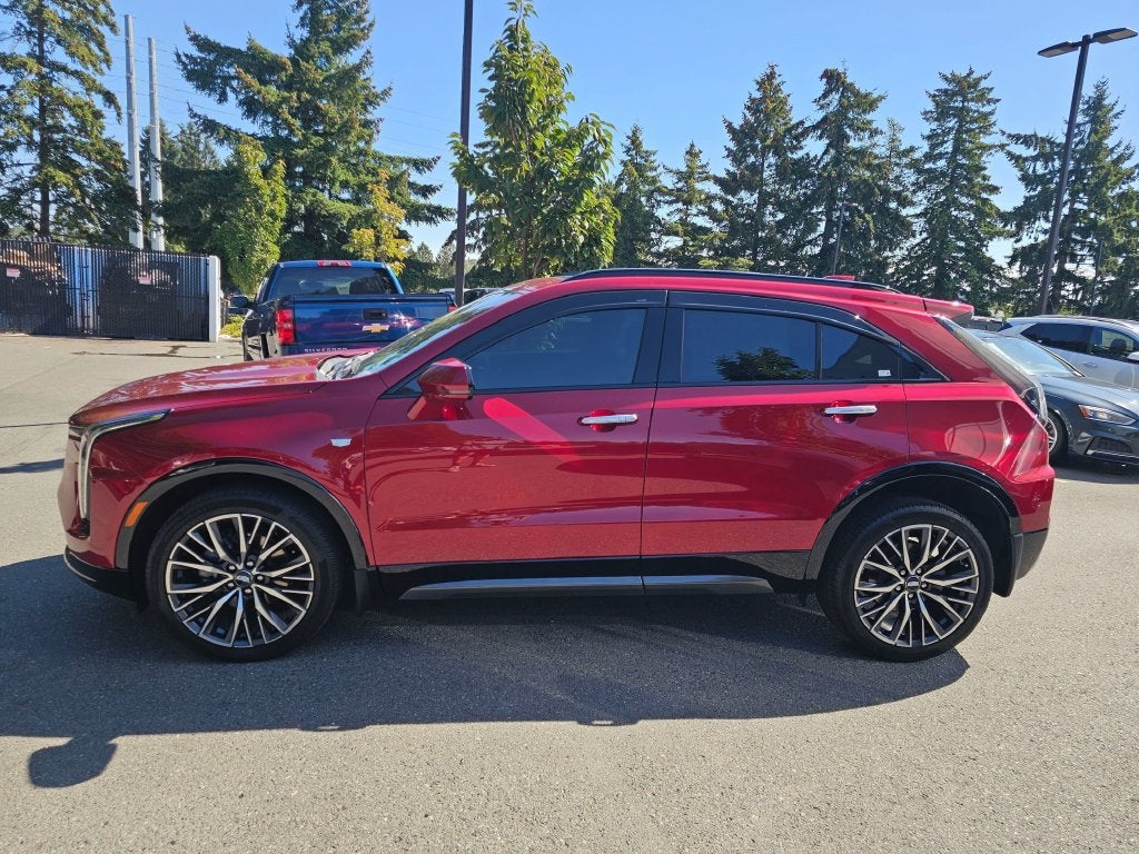 2024 Cadillac XT4 Sport