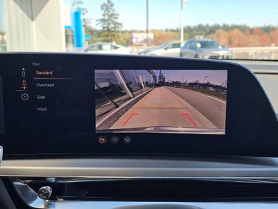 2025 Cadillac LYRIQ Luxury 2