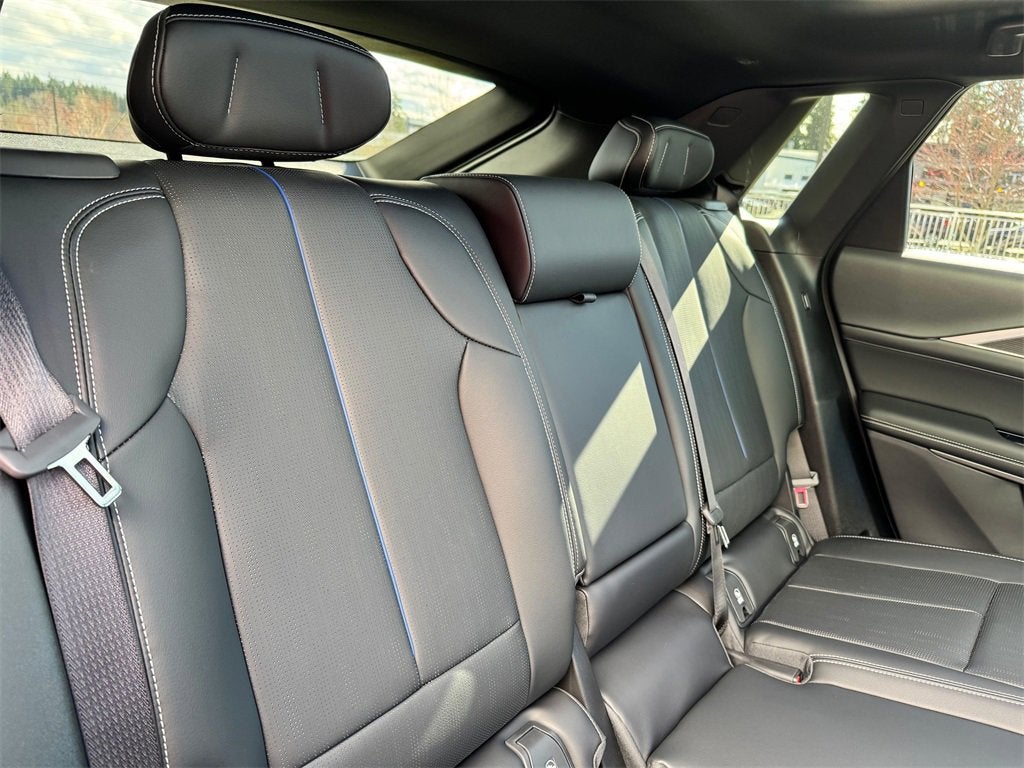 2025 Cadillac LYRIQ Sport 1