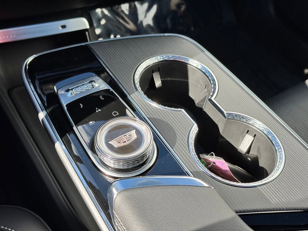 2025 Cadillac LYRIQ Sport 1