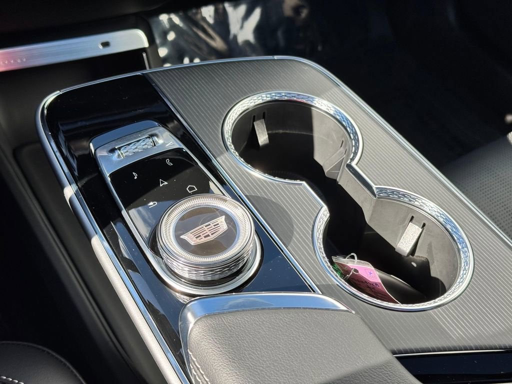 2025 Cadillac LYRIQ Sport 1