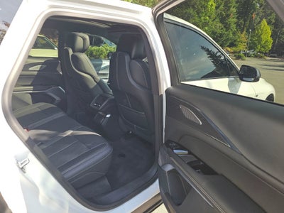 2024 Cadillac LYRIQ Sport 2