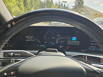 2024 Cadillac LYRIQ Sport 2