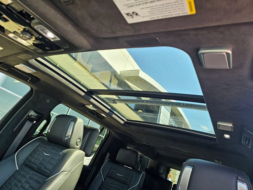 2025 Cadillac Escalade ESV Sport Platinum