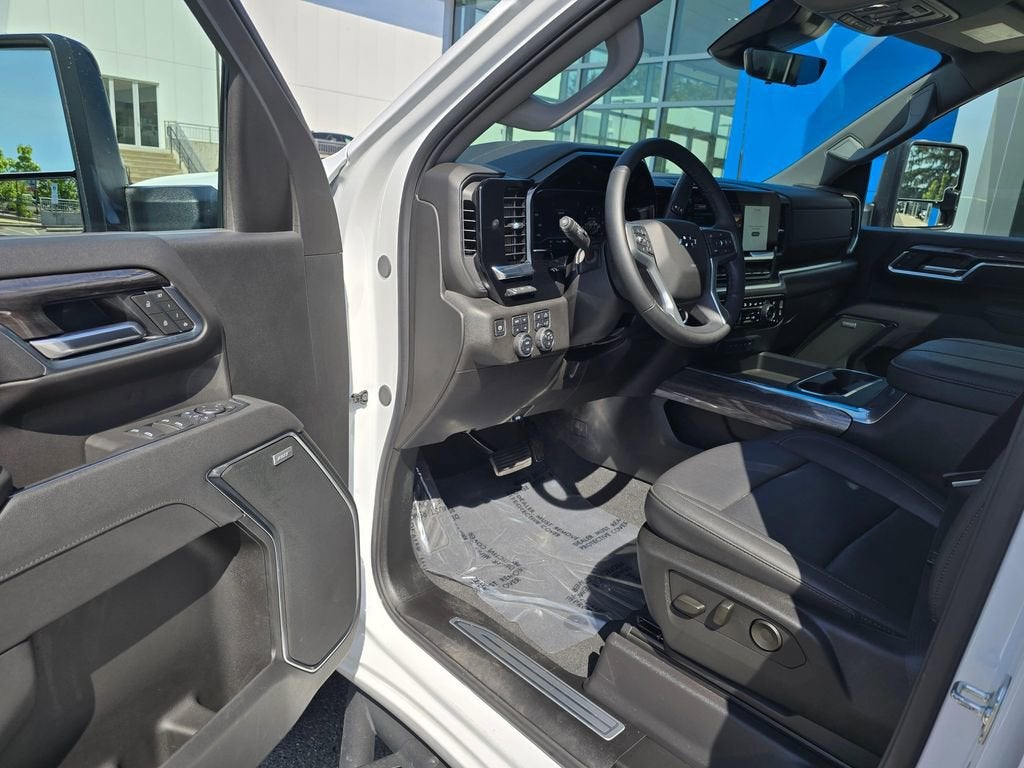2025 Chevrolet Silverado 2500 HD LTZ