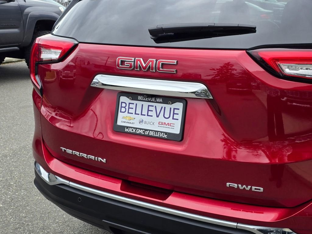 2022 GMC Terrain SLT