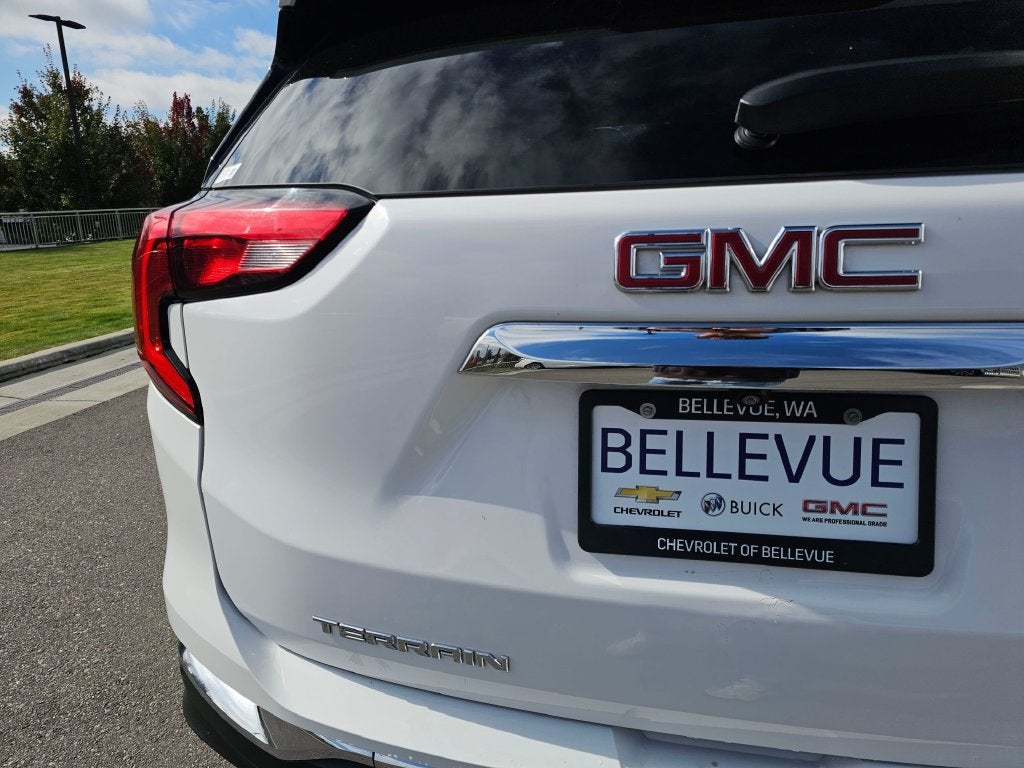 2021 GMC Terrain SLT