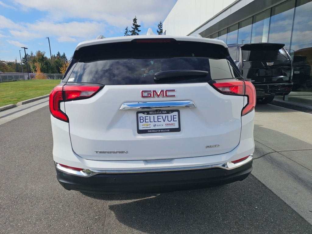 2021 GMC Terrain SLT